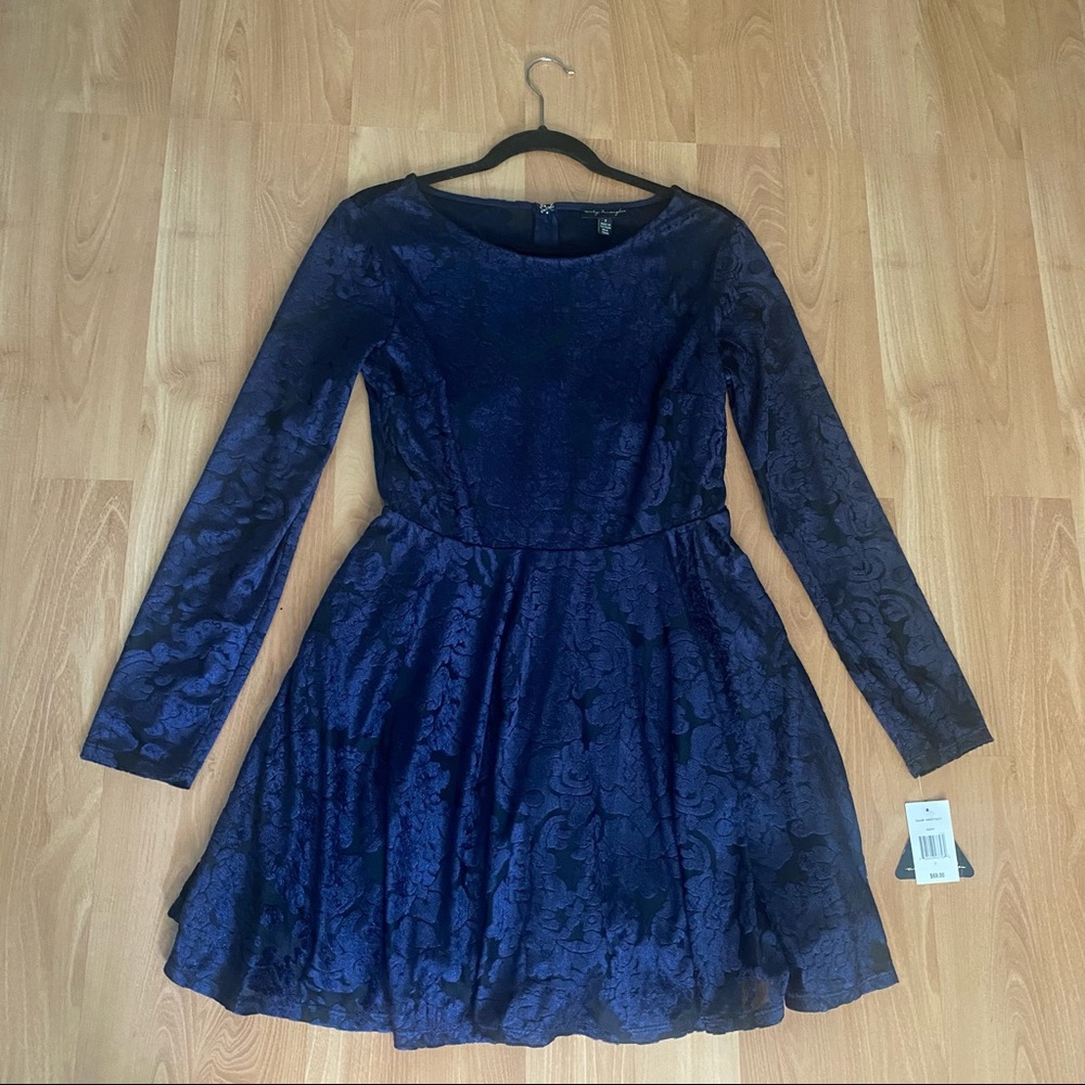 Velvet Long-Sleeved Formal Dress